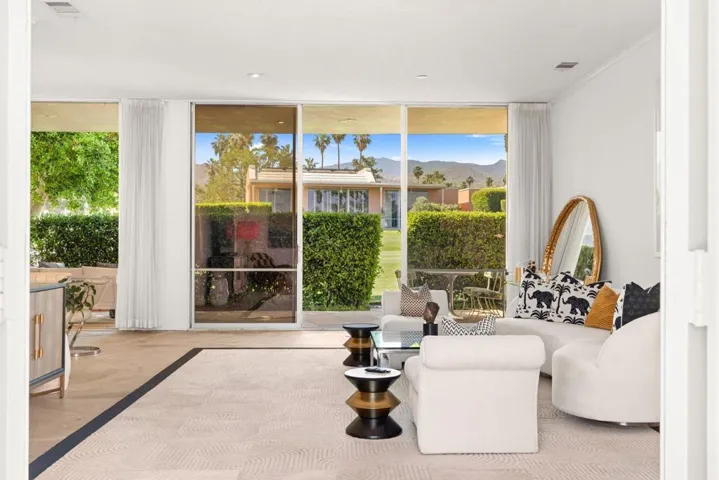 007_26-print-_g4a0826_550