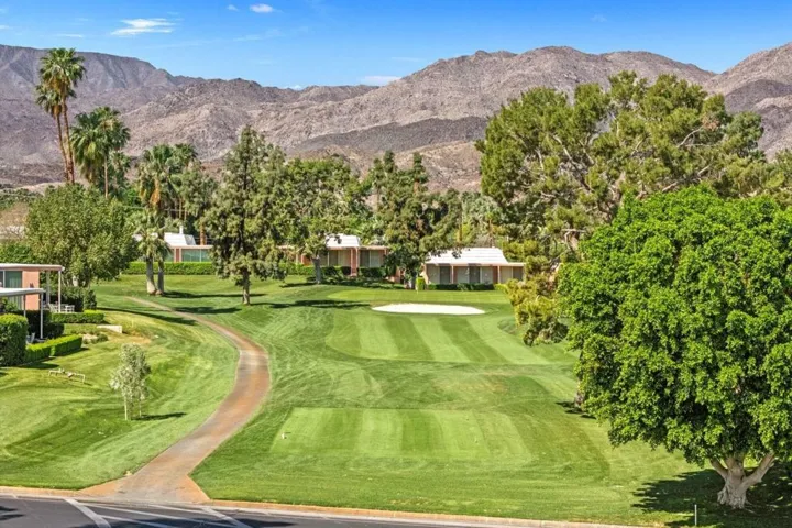 041_007-8-print-dji_20260401105054_0072_