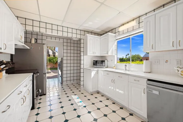 019_35-print-_g4a0882_110