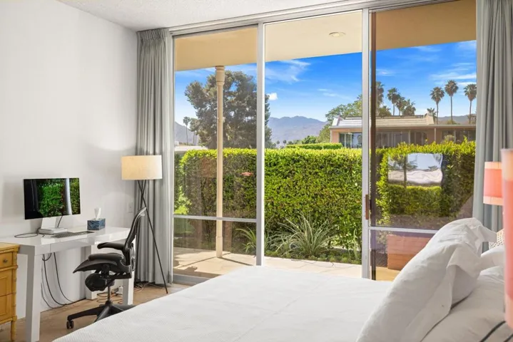 025_48-print-_g4a0796_986