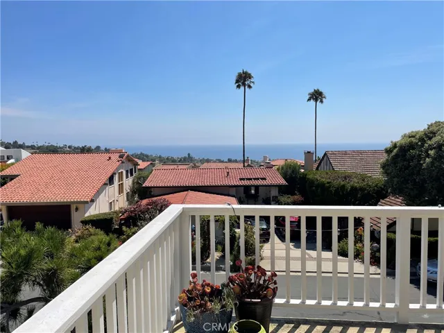 Spectacular ocean and Catalina views