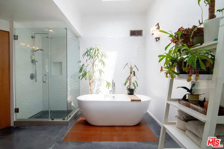 17600 Lemarsh Street, Northridge, California 91325