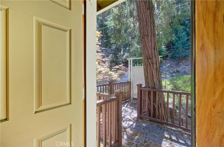 Entry to bedroom 3