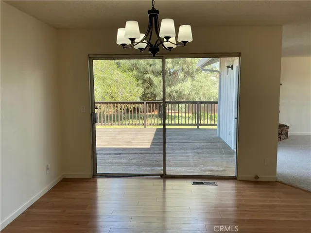 Dining rm
