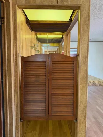 Wet Bar Saloon Doors