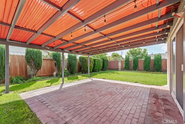 2726 E Diana Avenue, Anaheim, California 92806