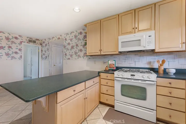 2726 E Diana Avenue, Anaheim, California 92806