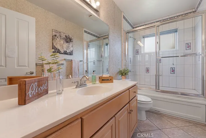 2726 E Diana Avenue, Anaheim, California 92806
