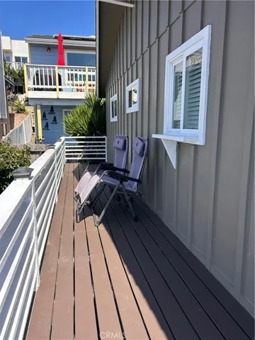 Main Living Area Deck