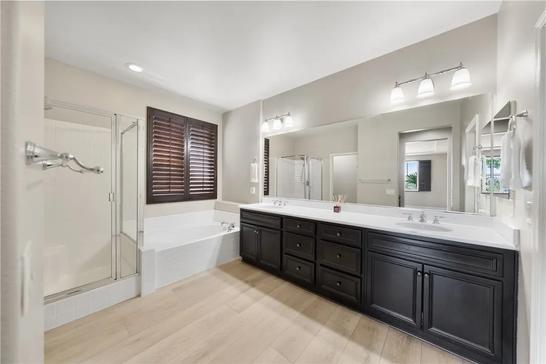 Primary bath(bath 1)