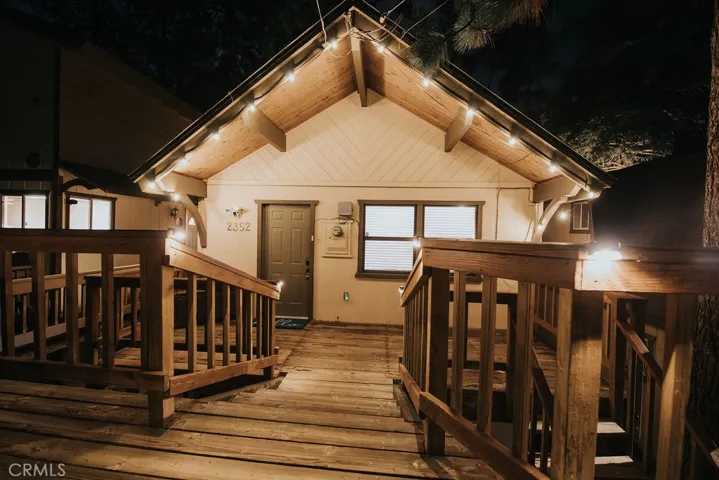 2352 Pine Drive, Arrowbear, California 92382