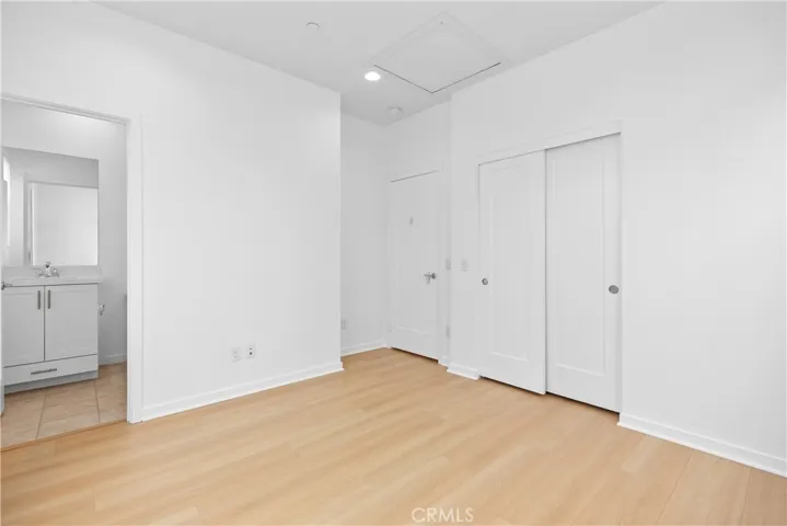 Attached bath
