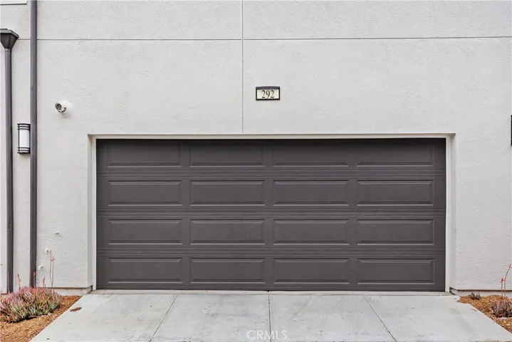 2 car garage attached