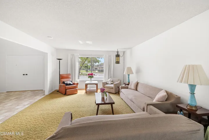 Living room 2