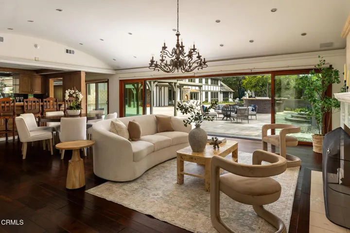 guest house living room
