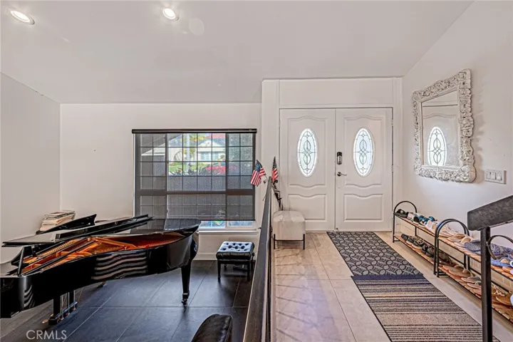 5316 Vista Real, Cypress, California 90630