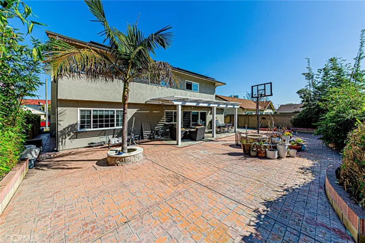 5316 Vista Real, Cypress, California 90630