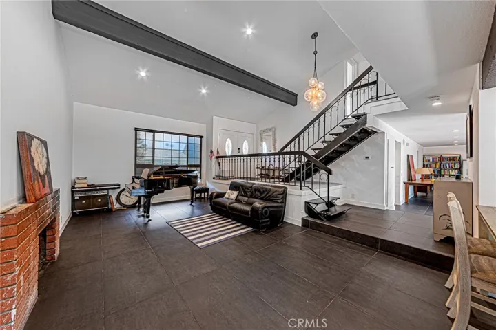 5316 Vista Real, Cypress, California 90630
