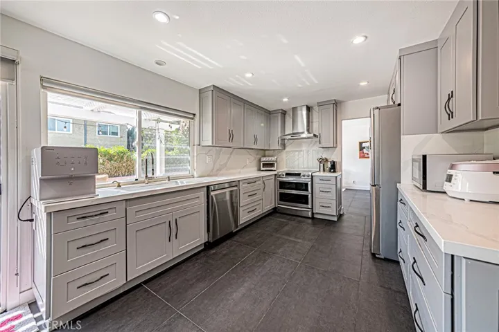 5316 Vista Real, Cypress, California 90630