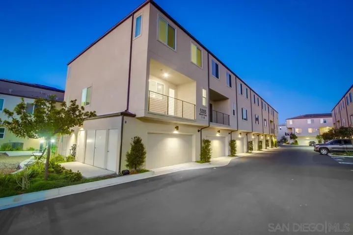 5305 Seacliff Pl #3 3, San Diego, California 92154
