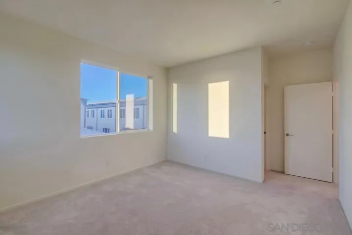 5305 Seacliff Pl #3 3, San Diego, California 92154