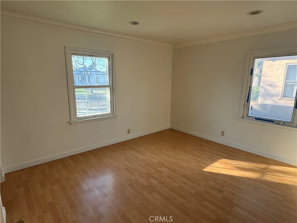 2236 N Manning, Burbank, California 91505 — photo 5