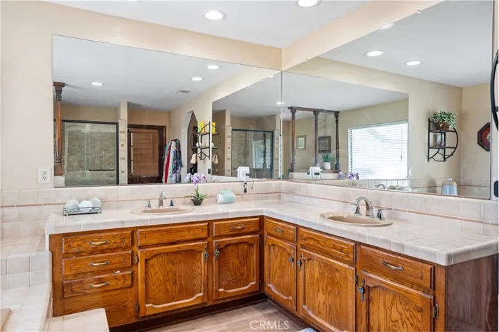 16872 Iris, Riverside, California 92504