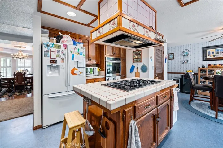16872 Iris, Riverside, California 92504