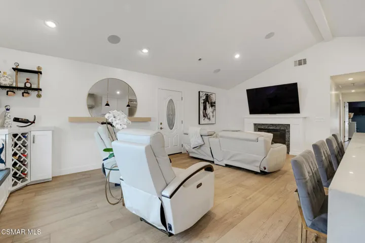 152 Via Rosal  -   HsHProd-16