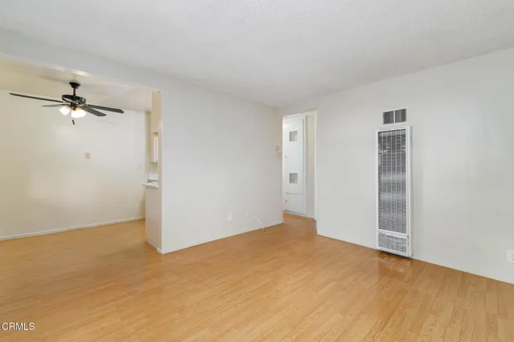 132 Pointsettia Ave-20