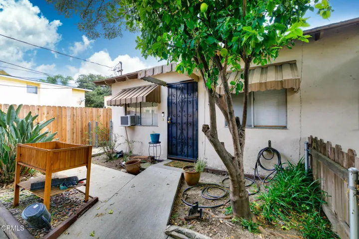 132 Pointsettia Ave-40