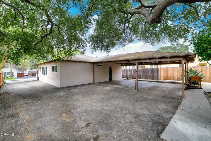 132 Pointsettia Ave-38