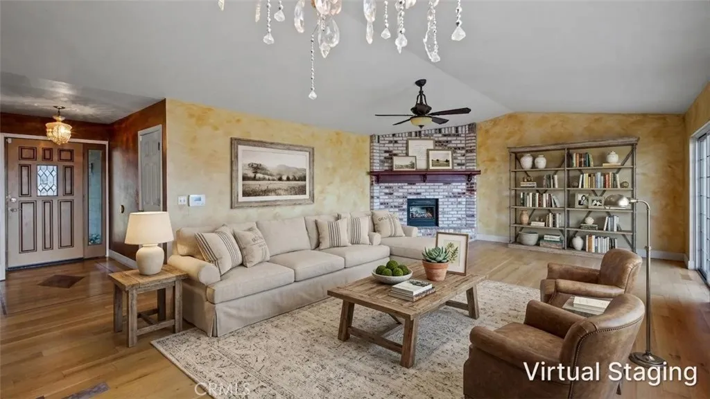 Virtually staged