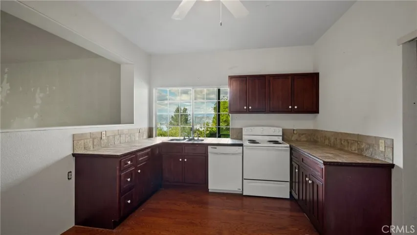 Downstairs kitchen.