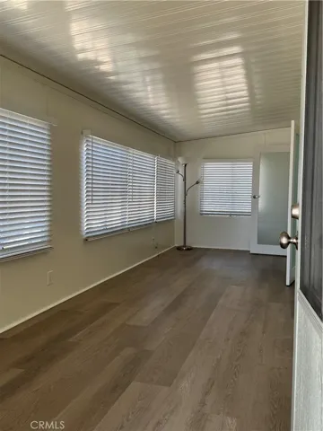 Surroom off the family and living rooms