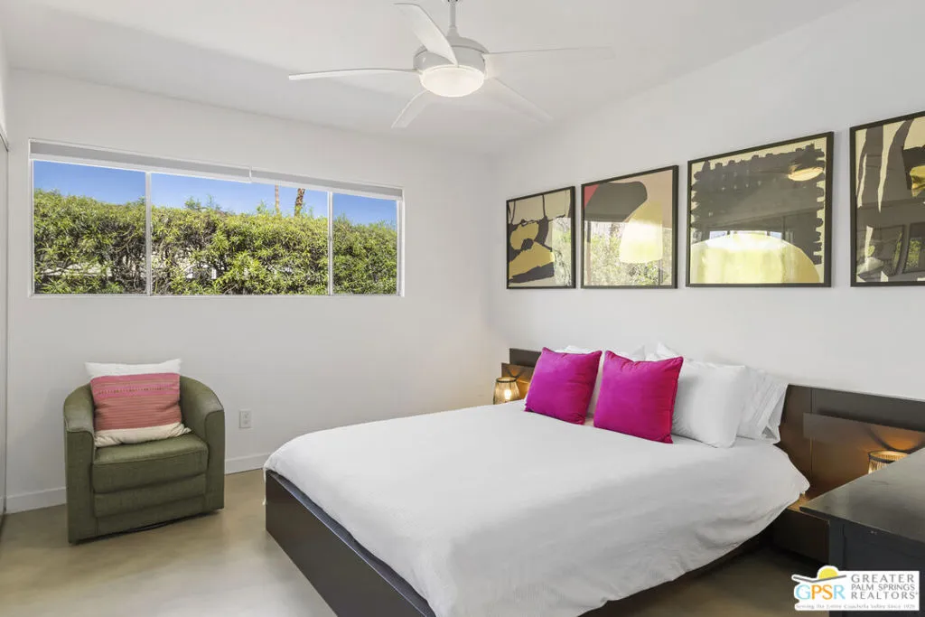 Guest bedroom 2