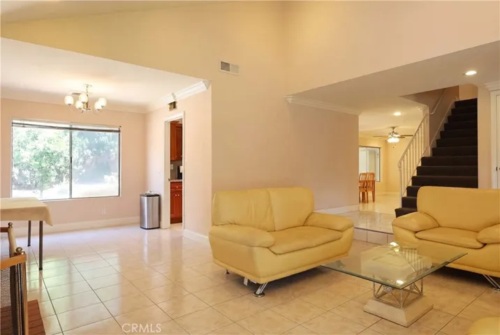 2533 S Townsend, Santa Ana, California 92704