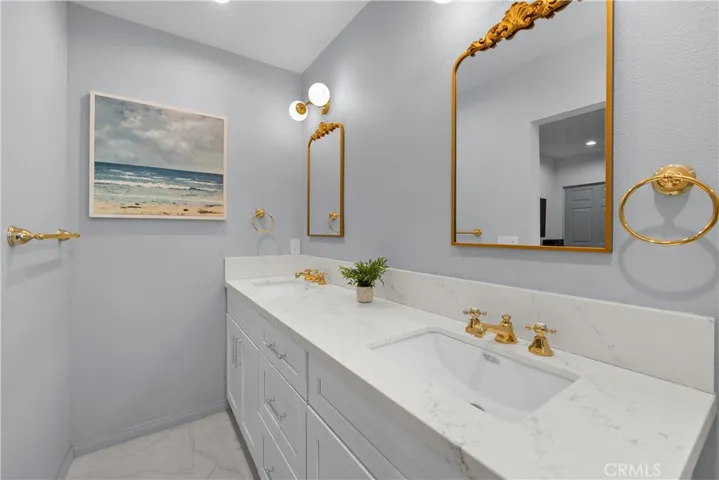 Primary bath with double sinks