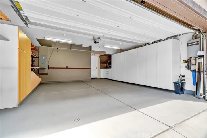 Built-in Cabinets & Water Filtration System