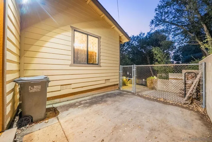 Side yard