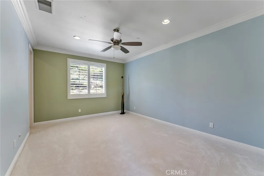 upstairs suite 2
