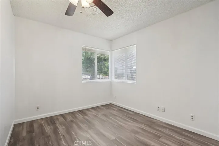 5209 W Avenue M8, Lancaster, California 93536