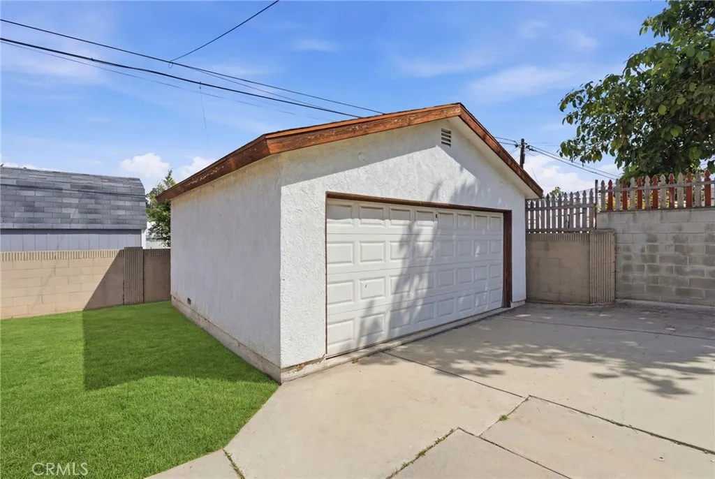 1311 W R, Wilmington, California 90744 — photo 5