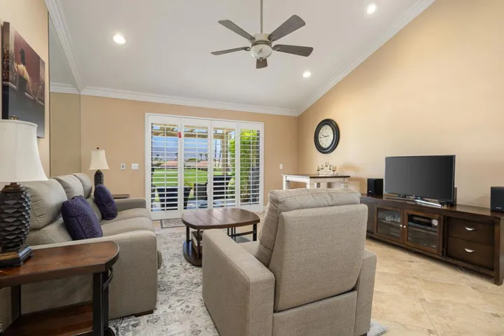 25-web-or-mls-NMCosta_OPMG_0925_025
