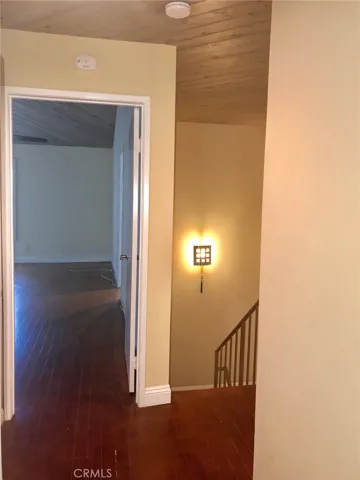 17807 Devonshire Street 4, Northridge, California 91325