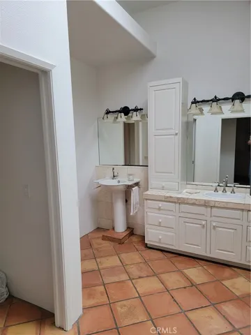 primary bath
