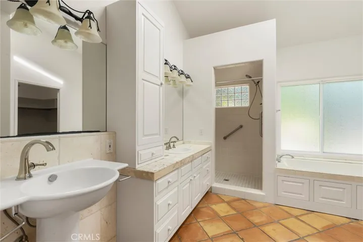 primary bath