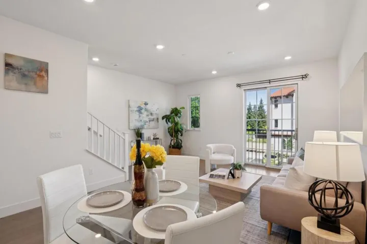 21543 Point Reyes Terrace, Cupertino, California 95014