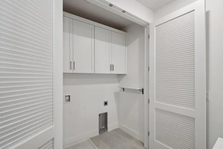 21543 Point Reyes Terrace, Cupertino, California 95014