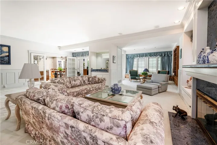 Formal living room with wet bar